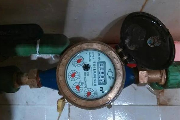 光電直讀遠(yuǎn)傳閥控水表的工作原理原來是這樣的！ 圖2